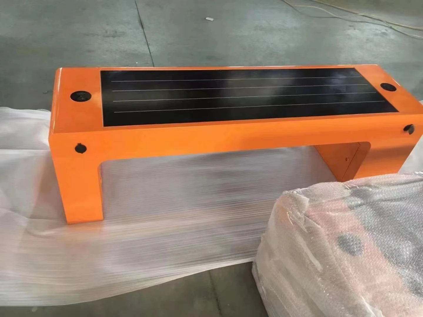 Smart Solar Bench Outdoor for Garden Park Led Lighting Solar Powered Smart Urban Seats Bench