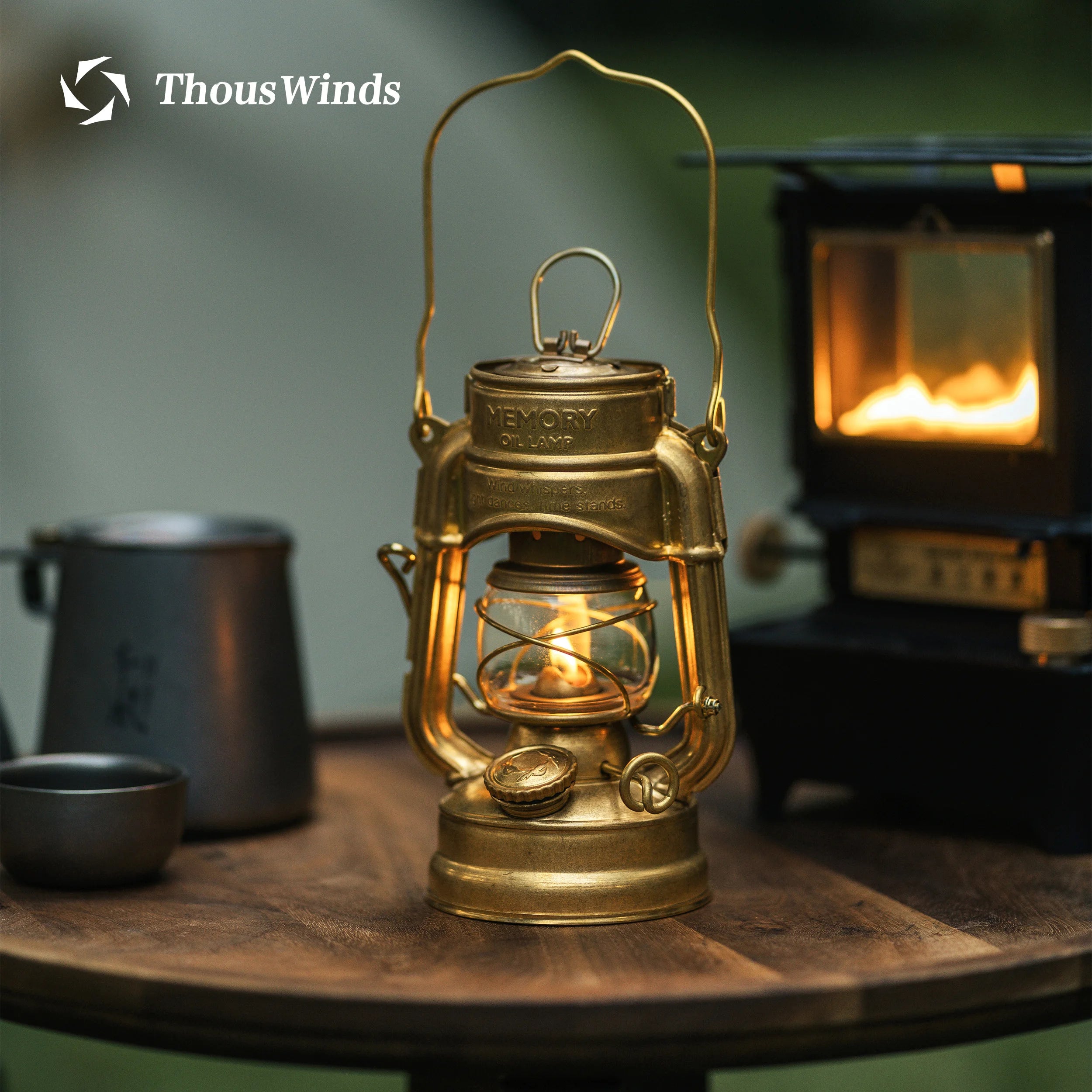 Thous Winds Memory Oil Lamp Portable Outdoor Mini Camping Lantern Retro Camp Lights for Hiking Picnic Camping Supplies