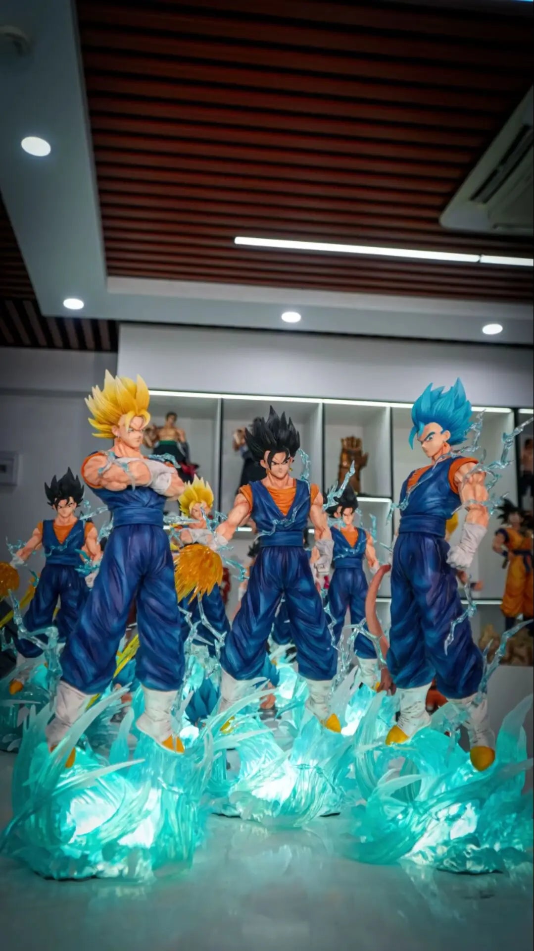 HOT-Presale JT studio Dragon Ball Anime Figures 1/6 37cm Vegetto Figures 3 heads PVC Statue Model Gifts Toys Can emit light