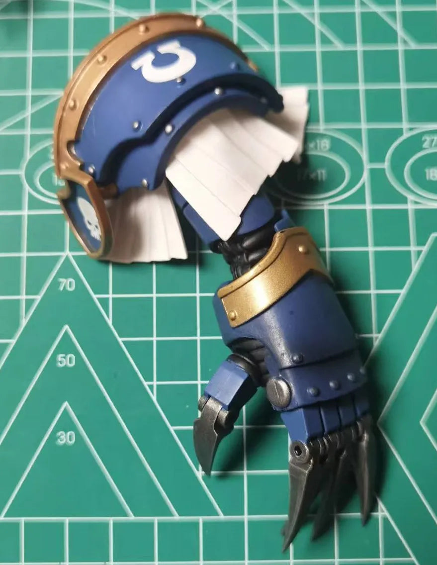 Joytoy Warhammer 1/18 Action Figures Ultramarines Cataphractii Terminator Squad Terminator with Lightning Claws Boy Gifts