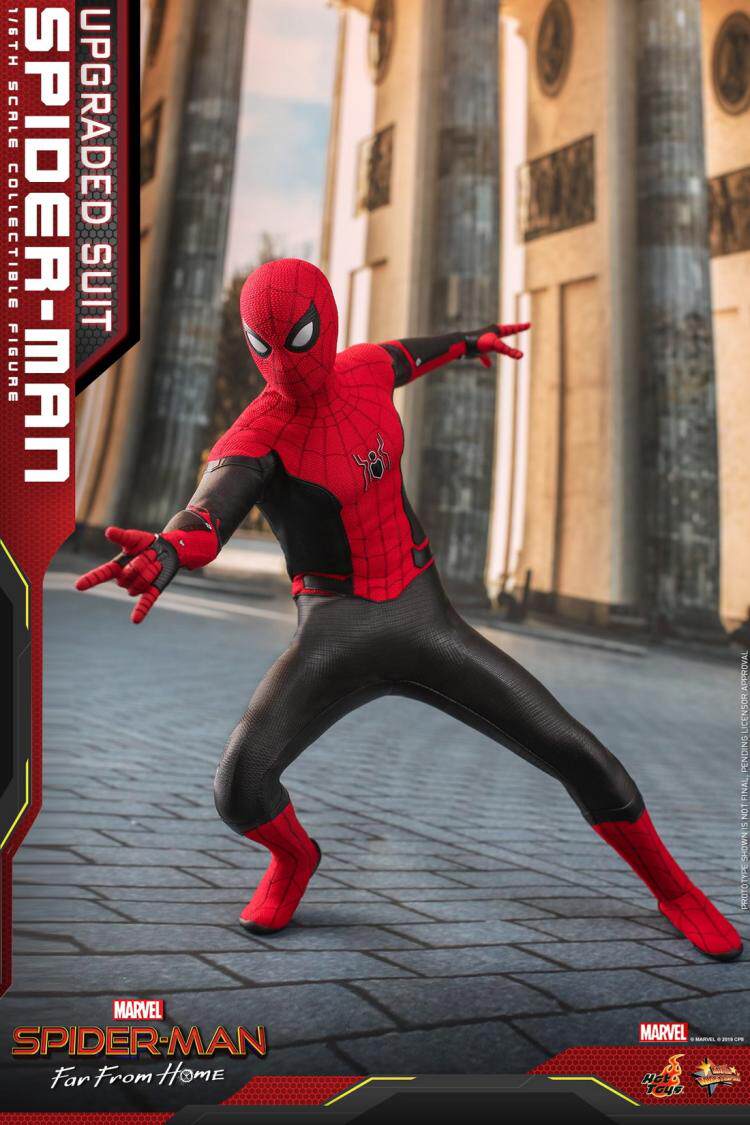 HOTTOYS 1/6 Spider-Man: Far From Home Upgraded Red and Black Suit Figure MMS542