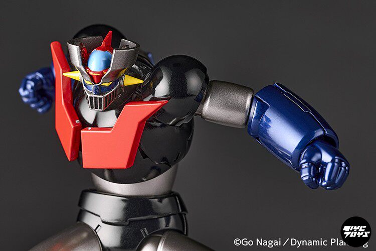 KAIYODO Revoltech Amazing Yamaguchi: Mazinger Z (Articulated Action Figure)