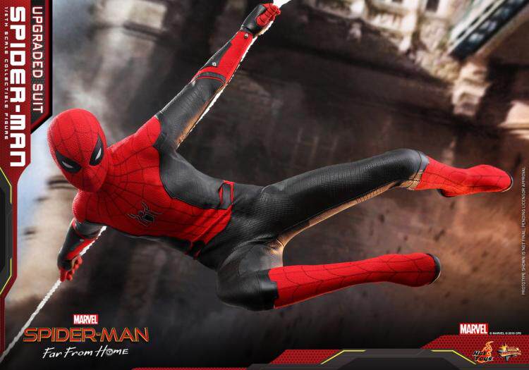 HOTTOYS 1/6 Spider-Man: Far From Home Upgraded Red and Black Suit Figure MMS542