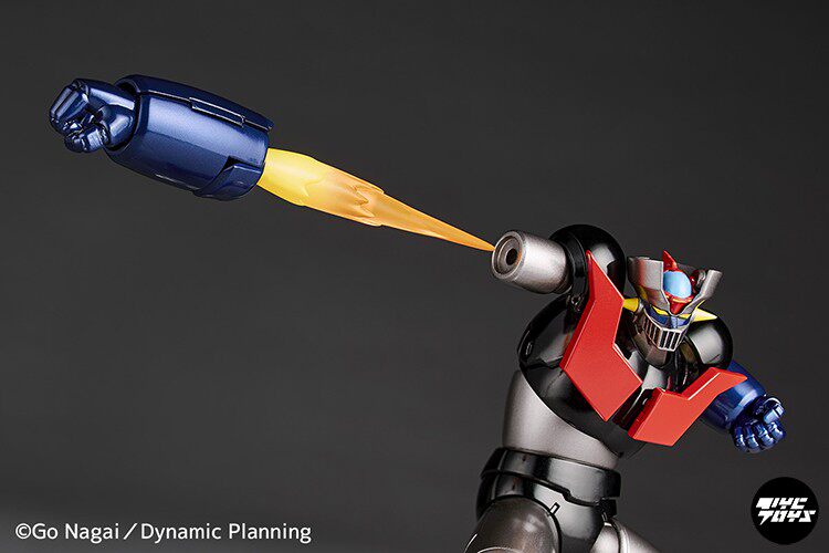 KAIYODO Revoltech Amazing Yamaguchi: Mazinger Z (Articulated Action Figure)