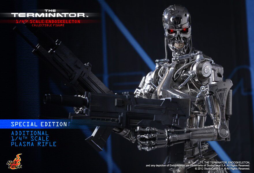 Pre-sales Hot Toys HT Terminator T2/T1 1:4 Arnold T-800 Metal Endoskeleton (Die-cast/Electroplated) VIP Edition QS002