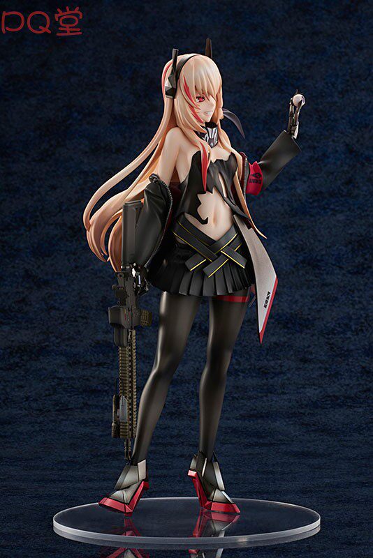 AMAKUNI x AmiAmi: Girls' Frontline — M4 SOPMOD II Figure