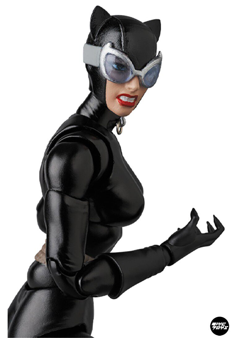 MEDICOM TOY MAFEX DC Batman: Hush Comic Version — Catwoman