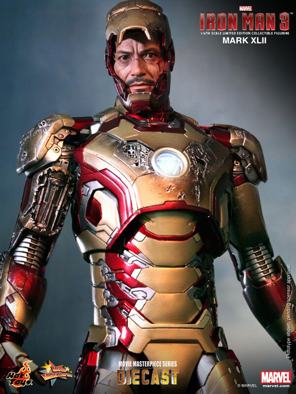 HOTTOYS HT MMS197D02 Iron Man 3 1/6 MK42 die-cast alloy Tony Love action figure