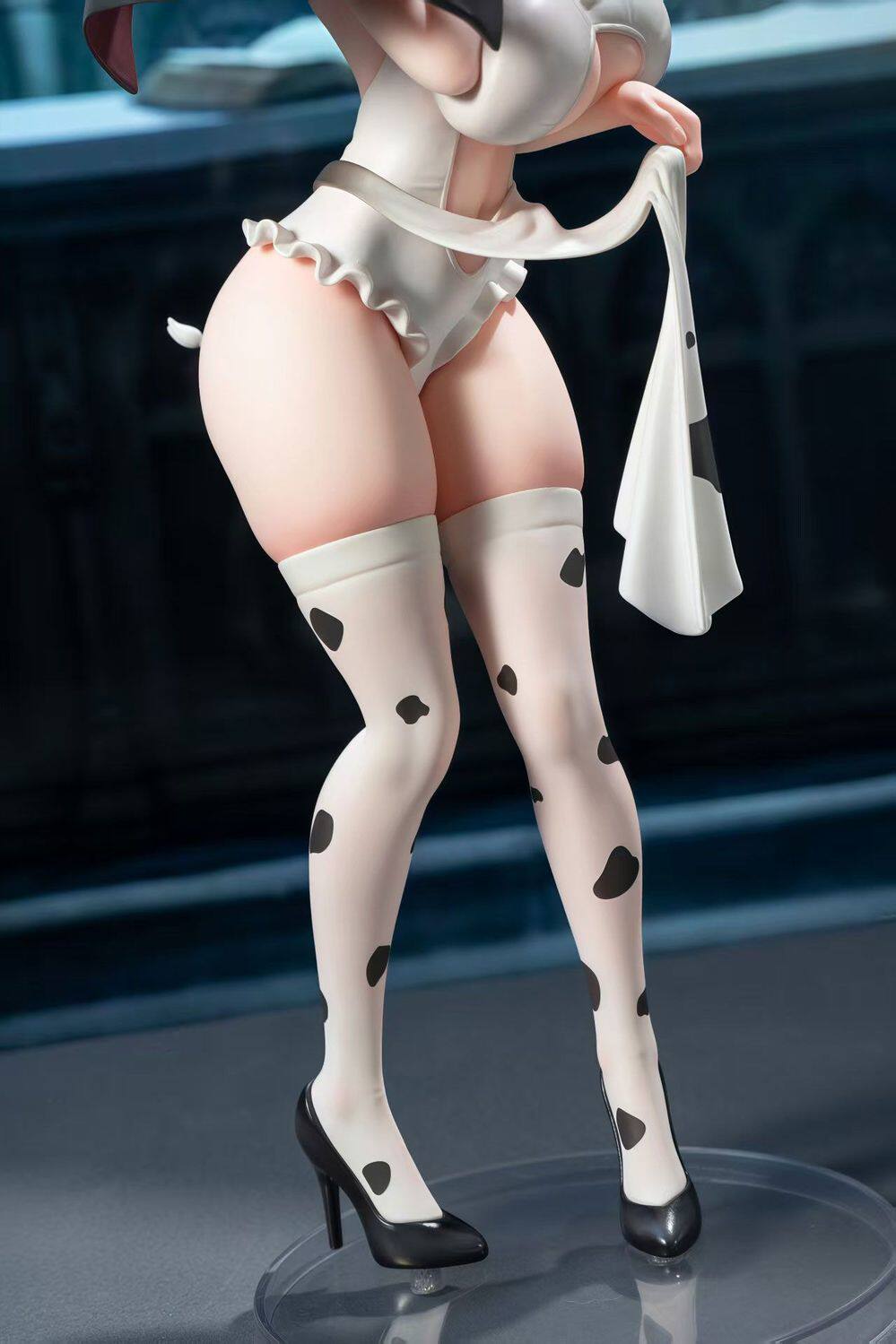 Cow Nun Ou Kou 27CM beautiful girl anime GKGK model