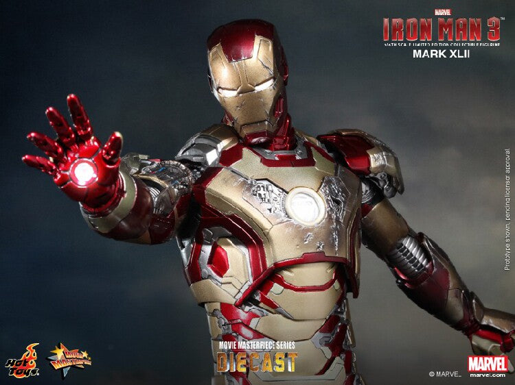 HOTTOYS HT MMS197D02 Iron Man 3 1/6 MK42 die-cast alloy Tony Love action figure