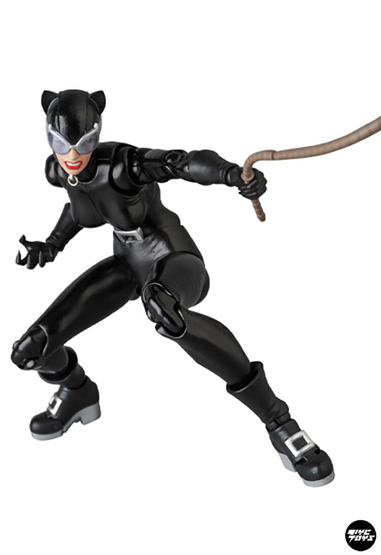 MEDICOM TOY MAFEX DC Batman: Hush Comic Version — Catwoman