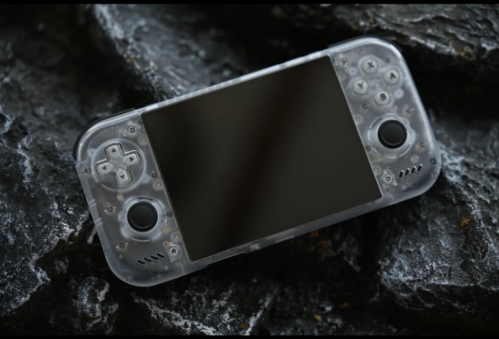 Retroid Pocket Nova: 4.5-inch 4:3 AMOLED high-refresh-rate display (120Hz) and RGB joystick lighting.