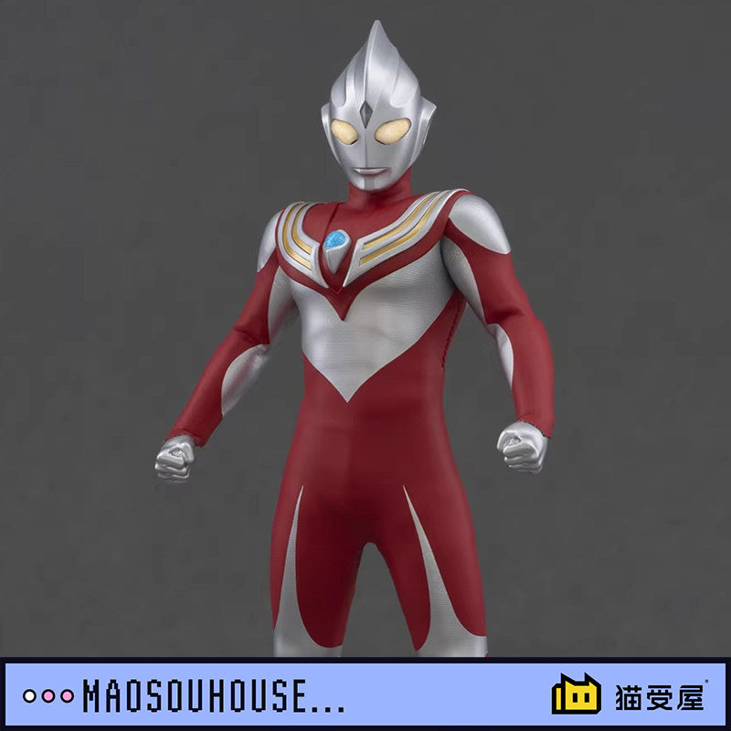 Alphamax — Ultraman Tiga: Power Type (Fabric Outfit) — Articulated Action Figure Licensed Version