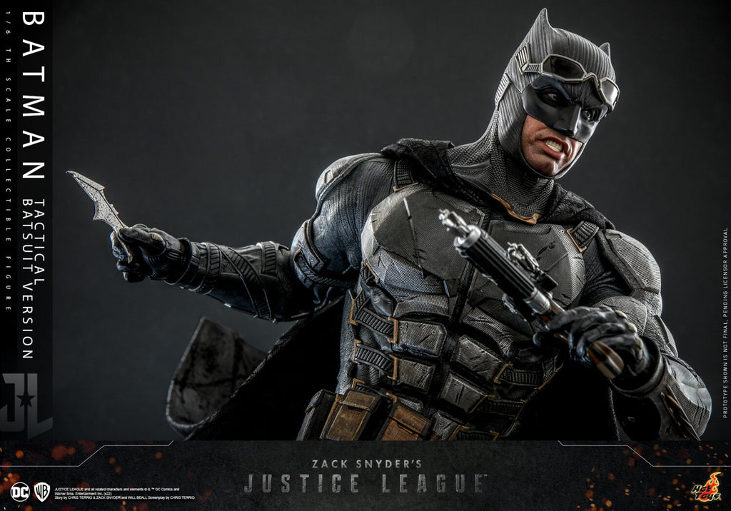 Pre-sales HOTTOYS HT 1/6 Justice League Batman Armored Figure TMS085
