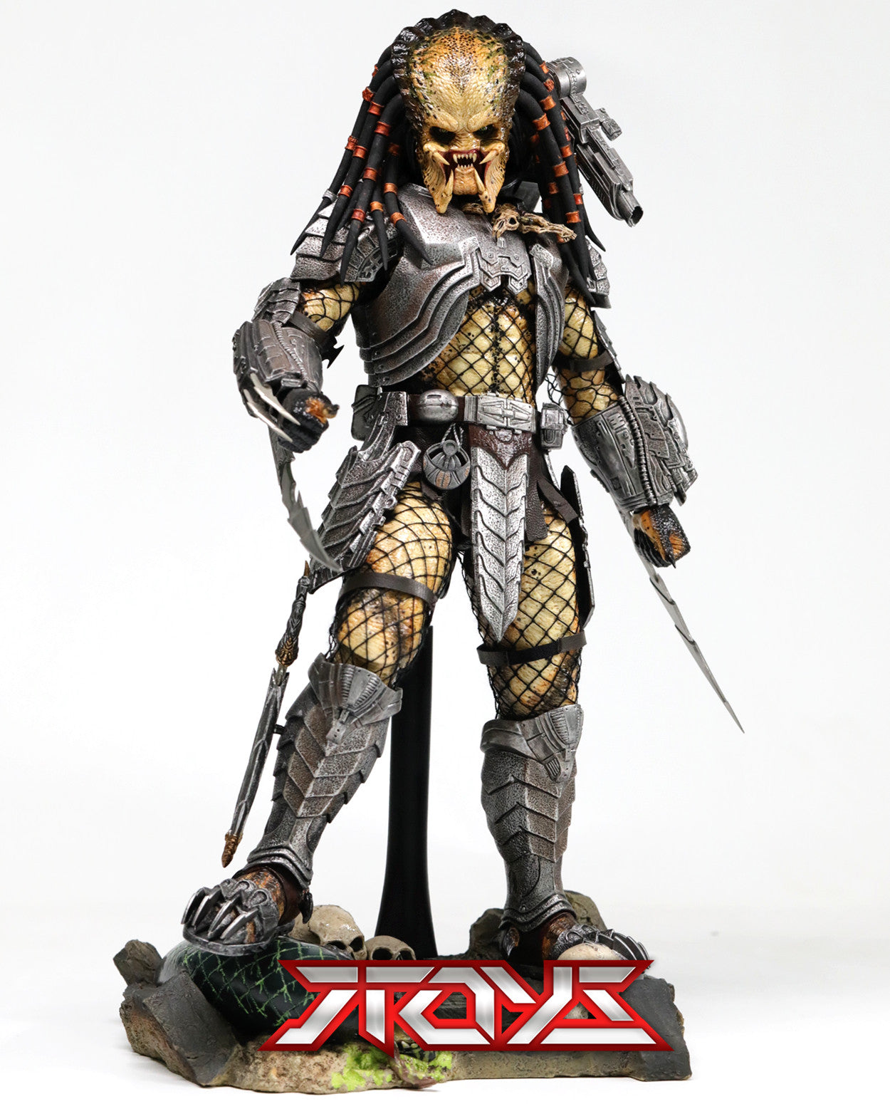 HotToys 1/6 MMS221 Alien vs. Predator Celtic Captain 2.0 Action Figure