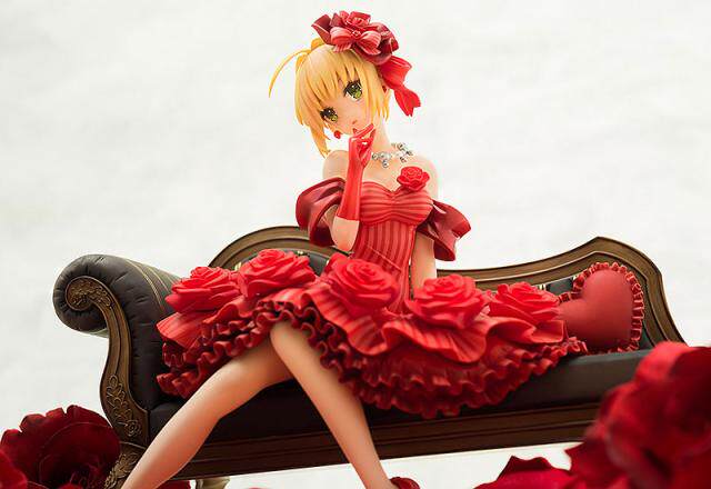 Aquamarine: Fate/EXTRA — Nero (Idol Emperor) — Dress & Sofa — Licensed Version