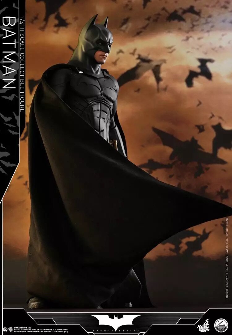 HT HotToys QS009 1/4 Batman old suit - Batman Begins Big Bat Bruce Wayne action figure