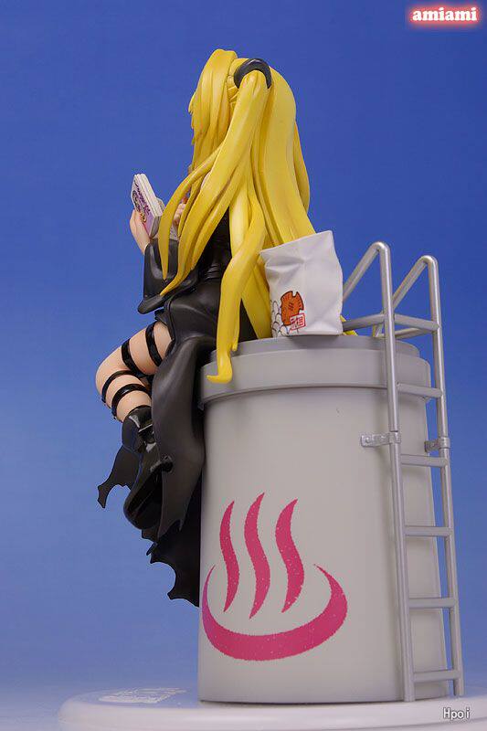 Alpha x Omega — *To Love-Ru* — Golden Darkness (Yami) — PVC Figure