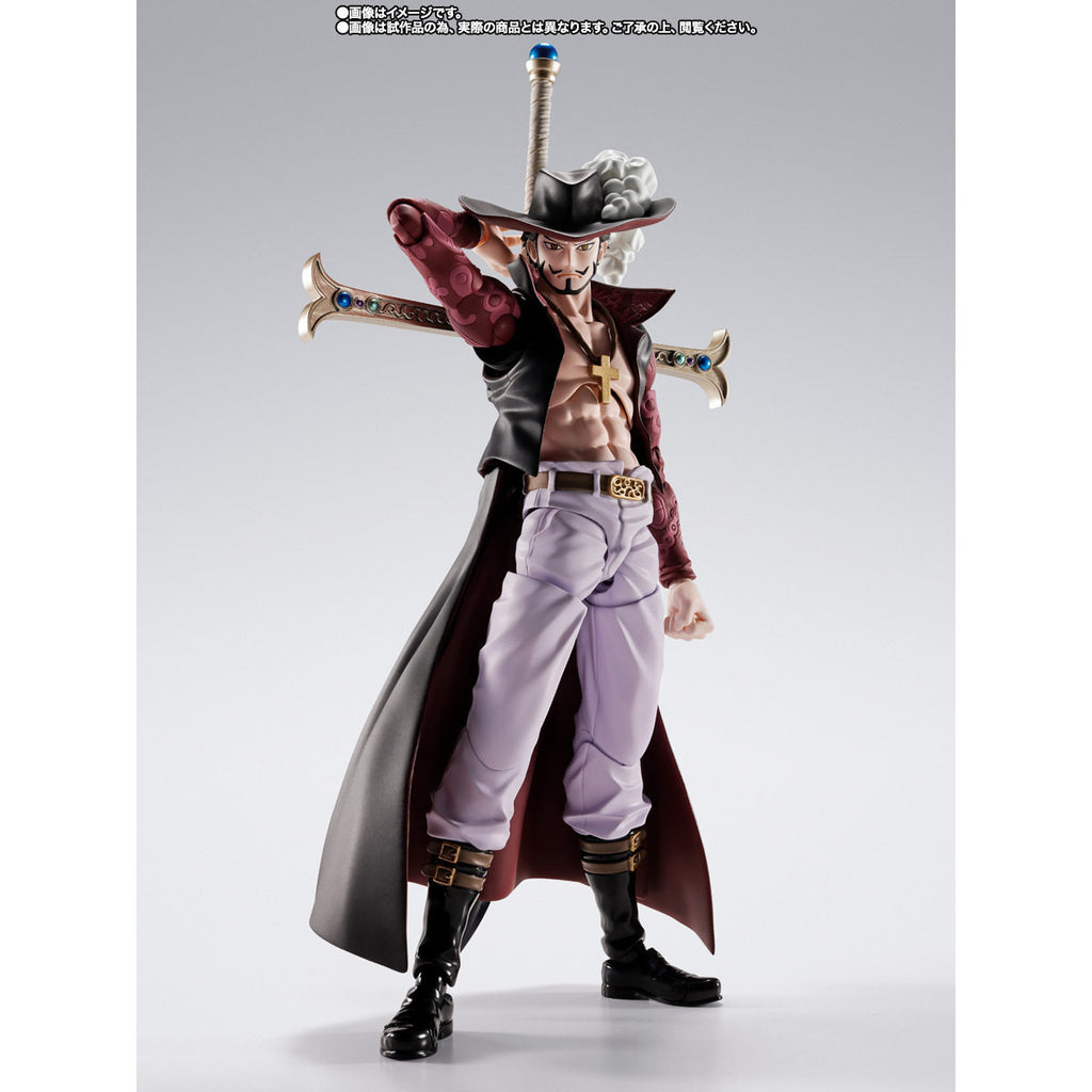 Tamashii Web Exclusive: Bandai S.H.Figuarts — One Piece: Dracule "Hawk-Eyes" Mihawk  Licensed Version