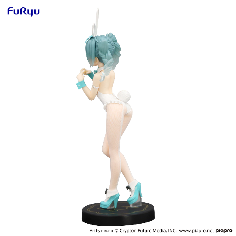 FuRyu Hatsune Miku Bunny Girl Rurudo White Prize Figure