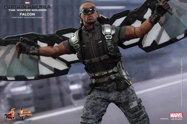 HotToys HT 1/6 Captain America 2 The Winter Soldier Falcon 1.0 MMS-245 Action Figure