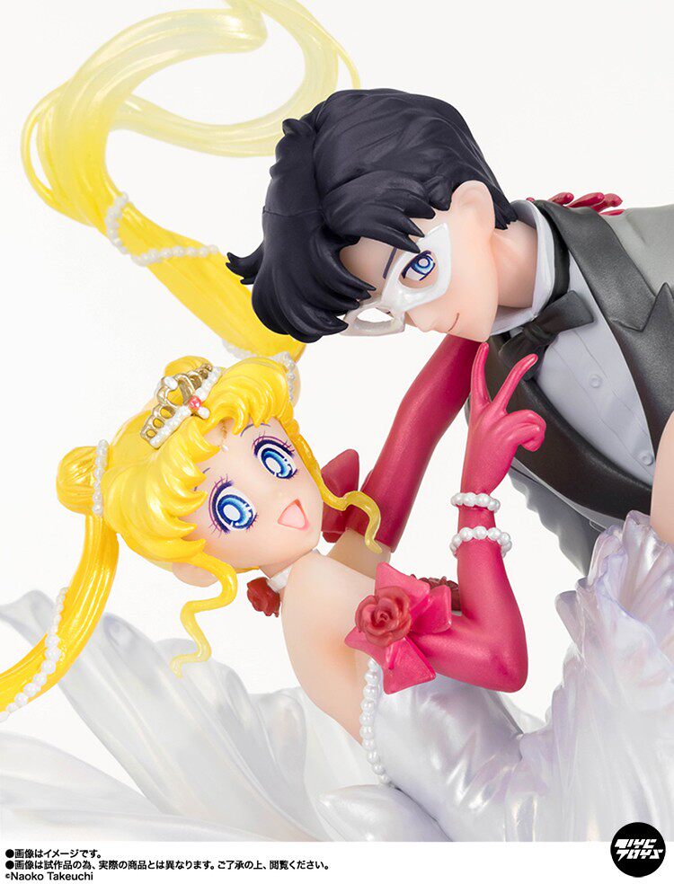 Bandai Figuarts ZERO (FZ) — Sailor Moon: Usagi Tsukino &amp; Tuxedo Mask Figuress