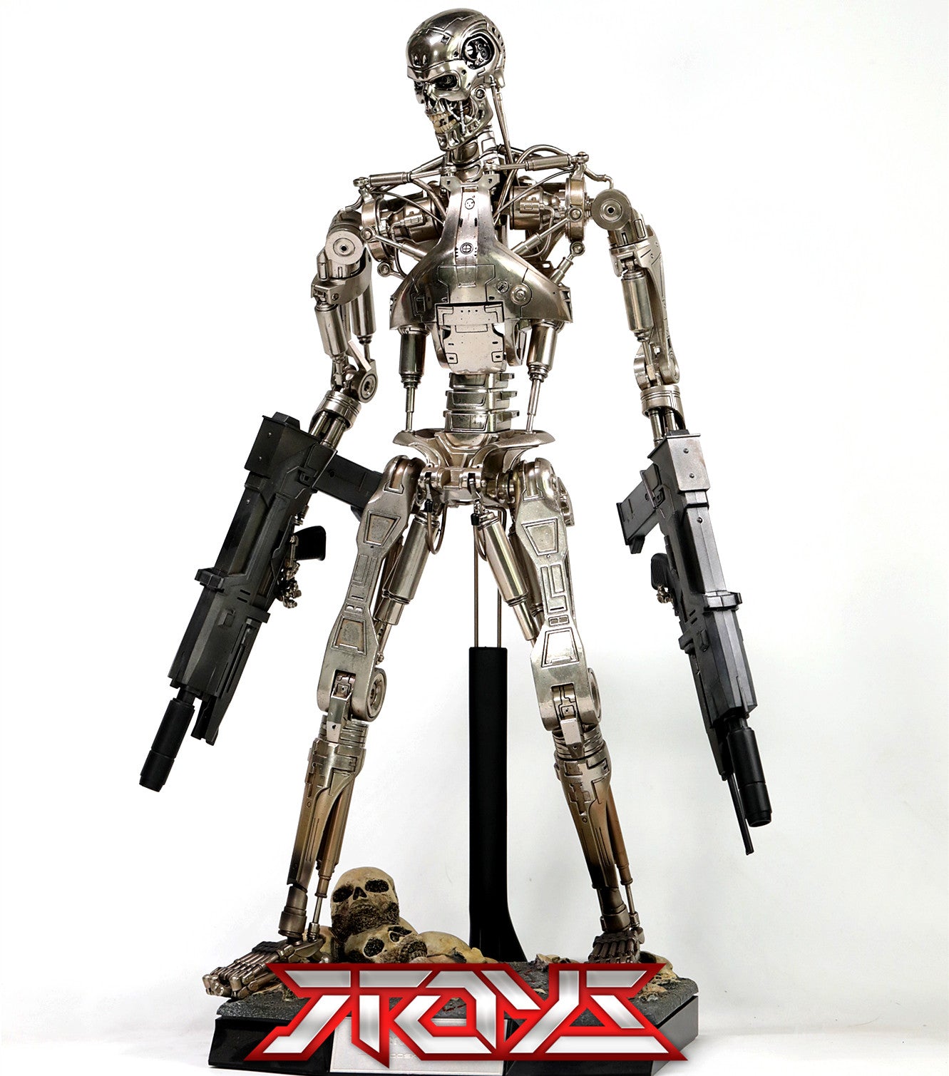 Pre-sales Hot Toys HT Terminator T2/T1 1:4 Arnold T-800 Metal Endoskeleton (Die-cast/Electroplated) VIP Edition QS002