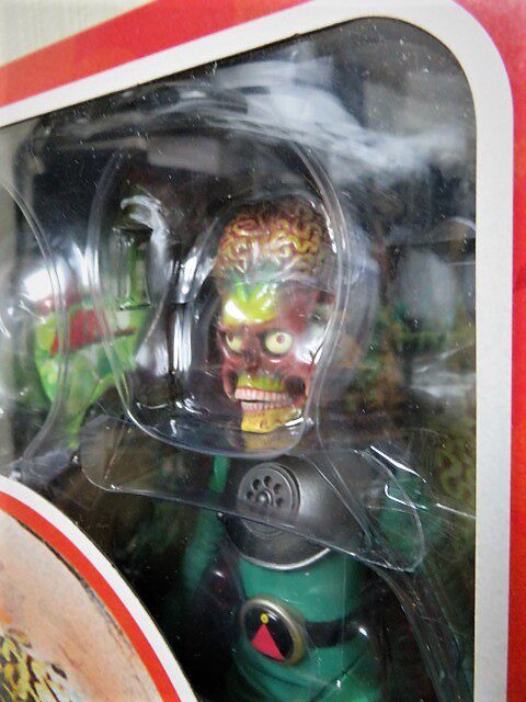 Hot Toys (HT) — *Mars Attacks!* — 1/6 Scale Articulated Figure: Martian Commander