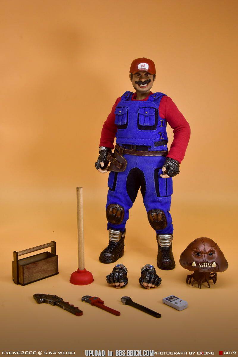 D7TOYS 1/6 Plumber Mario Super Mario Mario with Piranha Deluxe Set Action Figure
