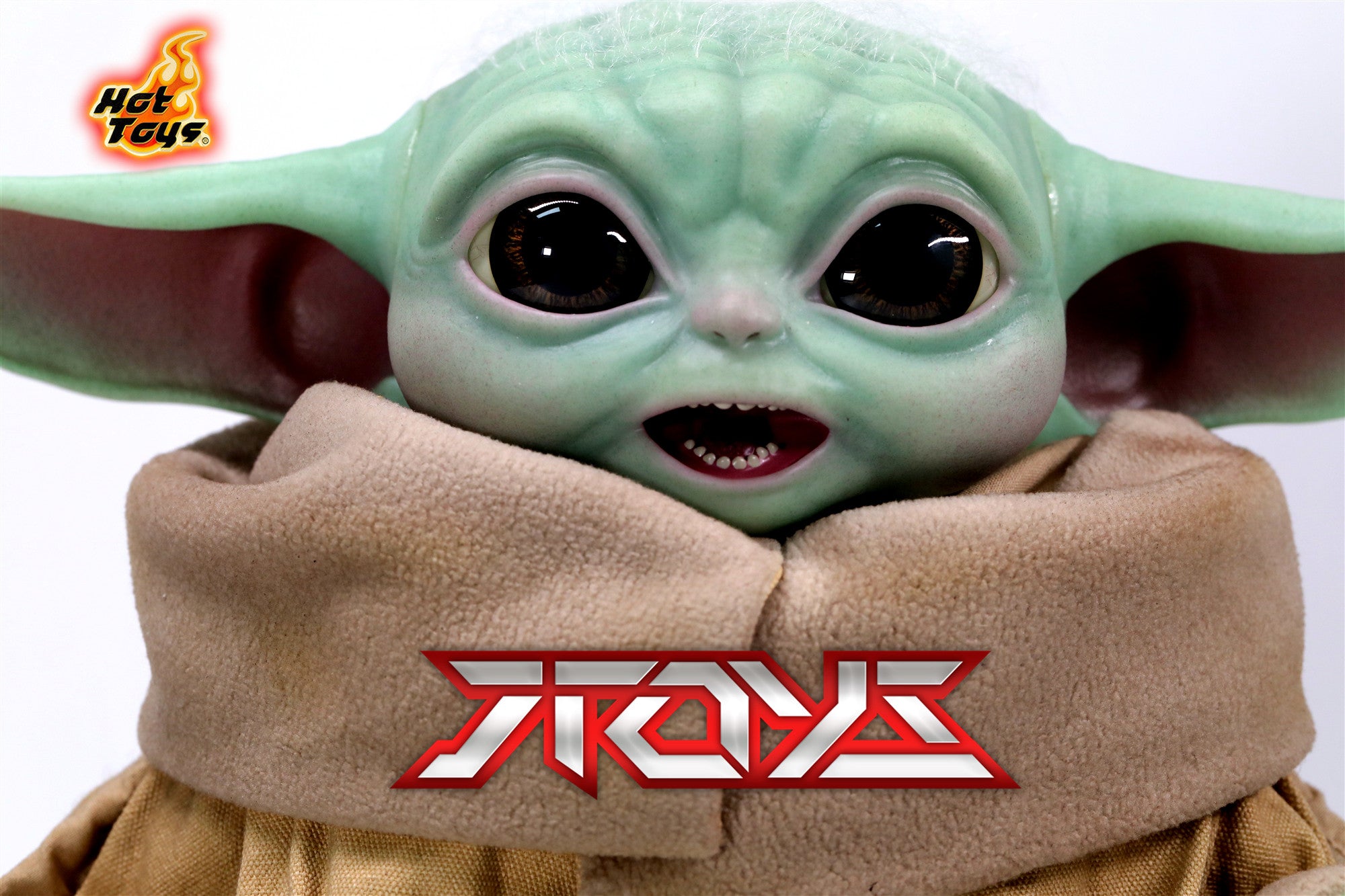 HT 1/1LMS013 Star Wars The Mandalorian Baby Yoda The Child Action Figure
