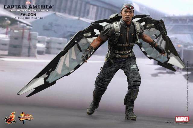 HotToys HT 1/6 Captain America 2 The Winter Soldier Falcon 1.0 MMS-245 Action Figure