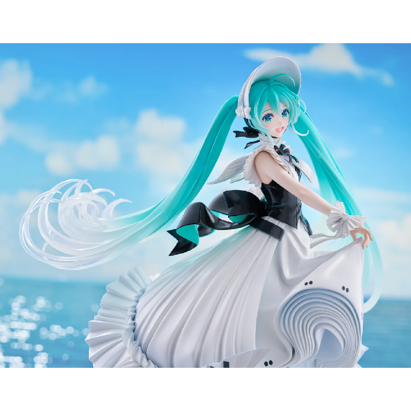 GSC VOCALOID Hatsune Miku Symphony 2023 Ver. Figure