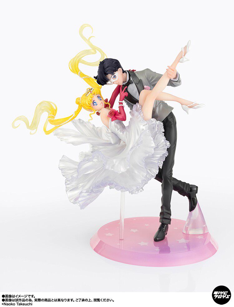 Bandai Figuarts ZERO (FZ) — Sailor Moon: Usagi Tsukino &amp; Tuxedo Mask Figuress