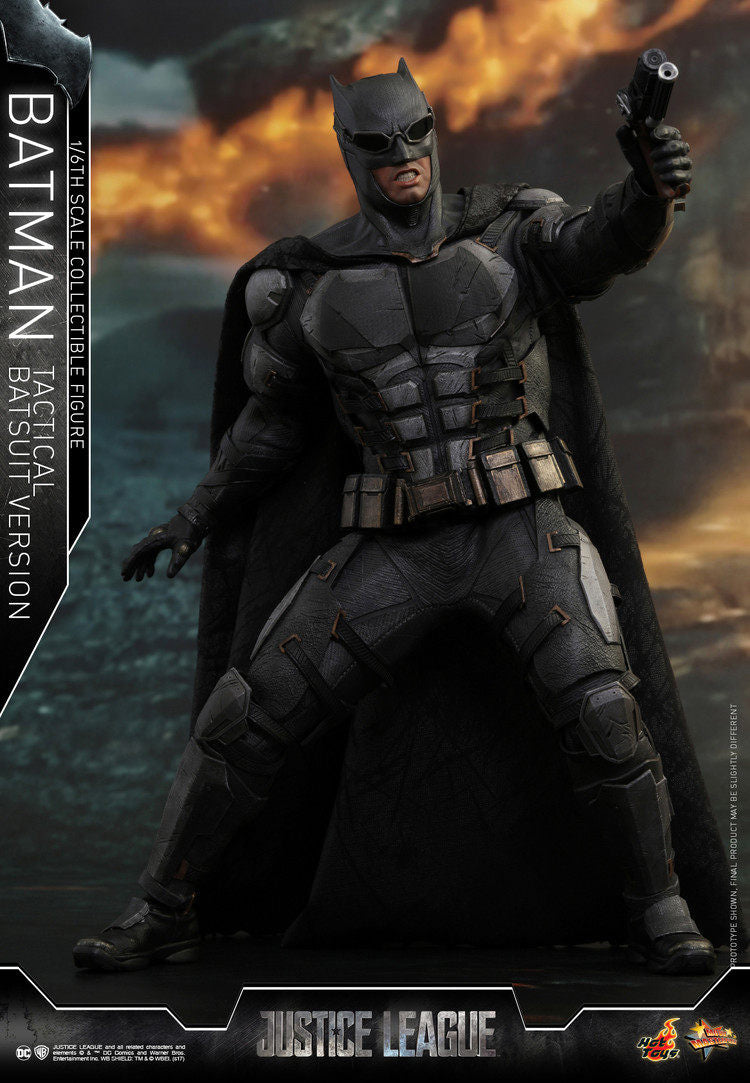 HotToys HT MMS432 Justice League Tactical Suit Medium Armor Batman VIP Edition Action Figure