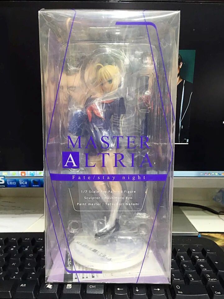 Fate/stay night — Saber (School Uniform Ver.) — Transparent Boxed Figure