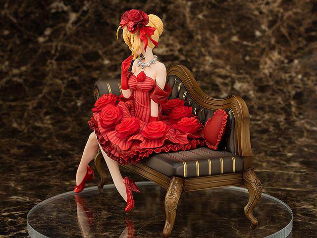 Aquamarine: Fate/EXTRA — Nero (Idol Emperor) — Dress & Sofa — Licensed Version