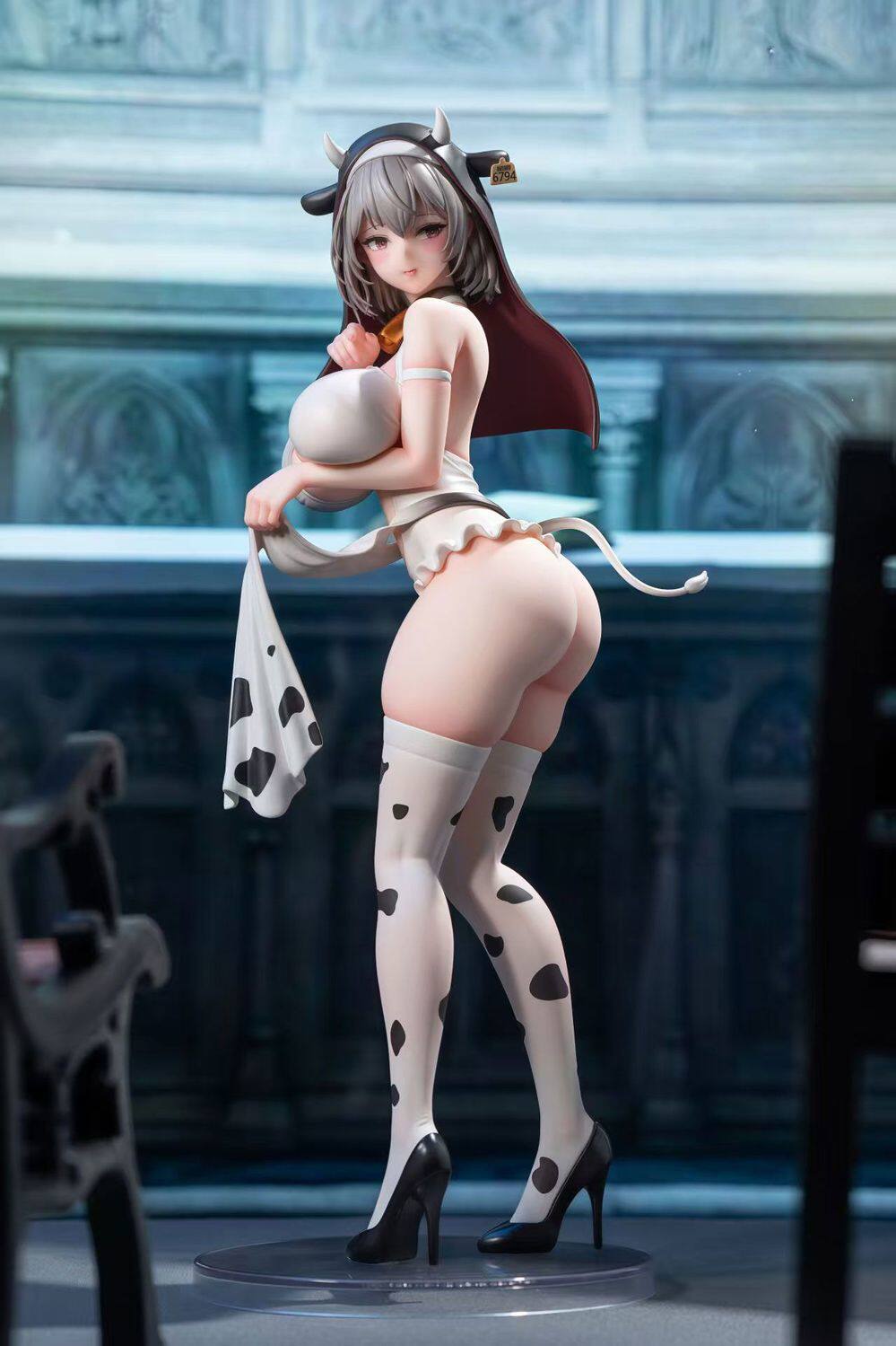 Cow Nun Ou Kou 27CM beautiful girl anime GKGK model