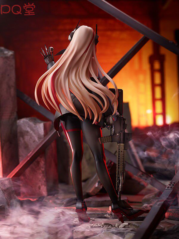 AMAKUNI x AmiAmi: Girls' Frontline — M4 SOPMOD II Figure