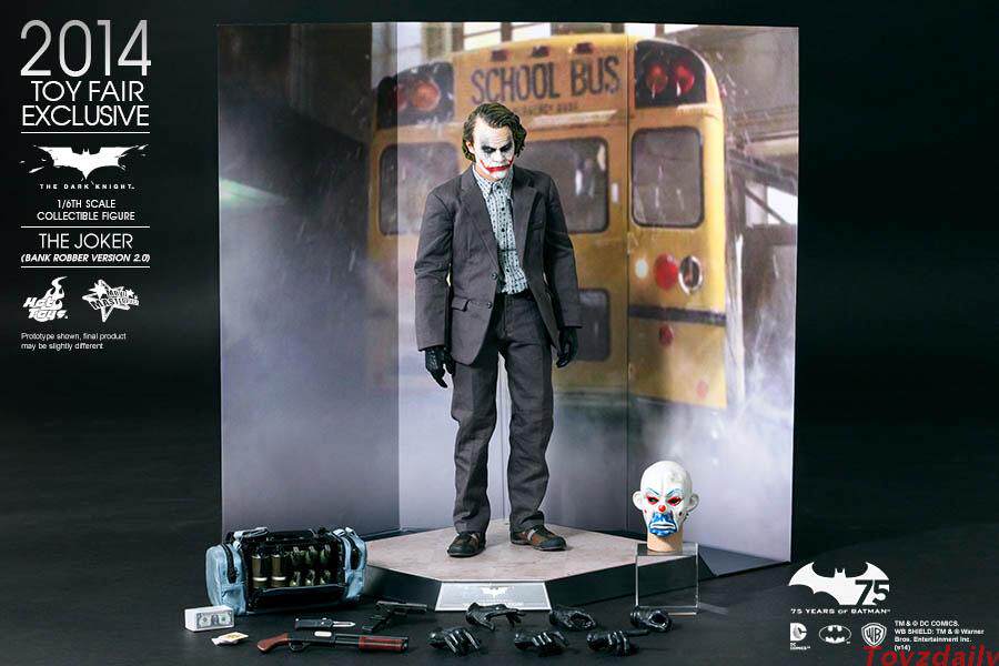 Hottoys HT Batman 1/6 Robber Clown 2.0 Joker 2014 Limited Edition action figures