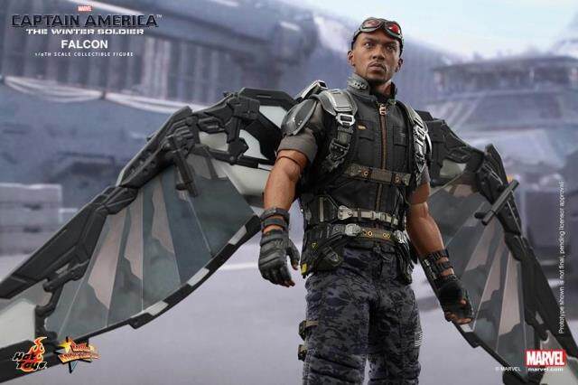 HotToys HT 1/6 Captain America 2 The Winter Soldier Falcon 1.0 MMS-245 Action Figure