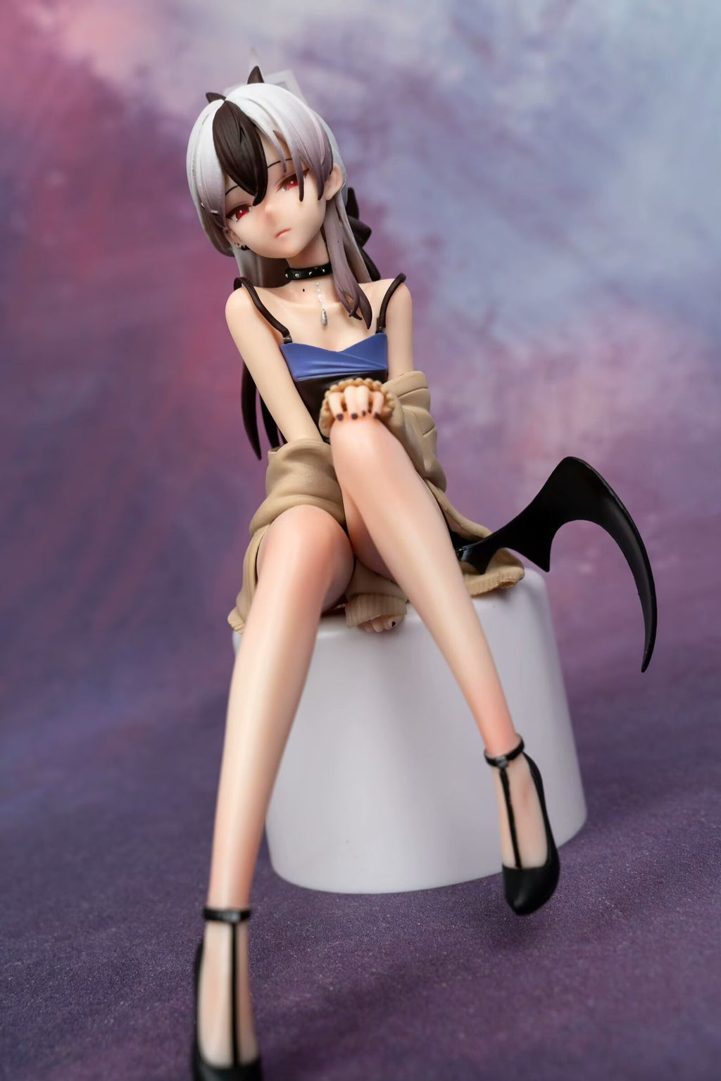 Kayoko Onikata — Evening Gown Version (Seated Pose) — Section Chief — Game Merchandise / Boxed Figure Collectible