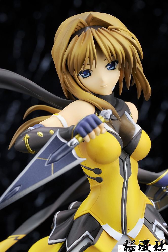 ALTER 1/8 Scale Figure: Chouou Shinnin — Haruka Takamori (Licensed Version)