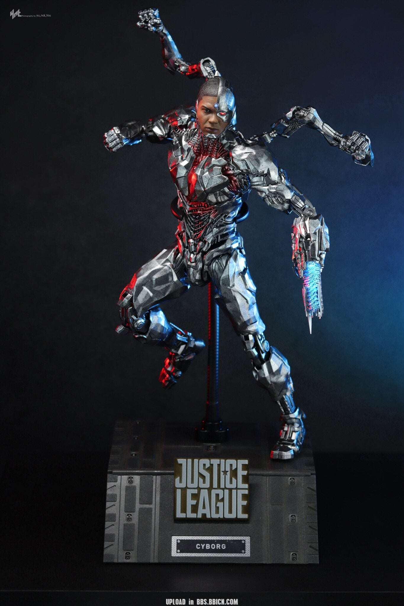 HT 1/6 TMS057 Zack Snyder Cut Justice League Cyborg Action Figur