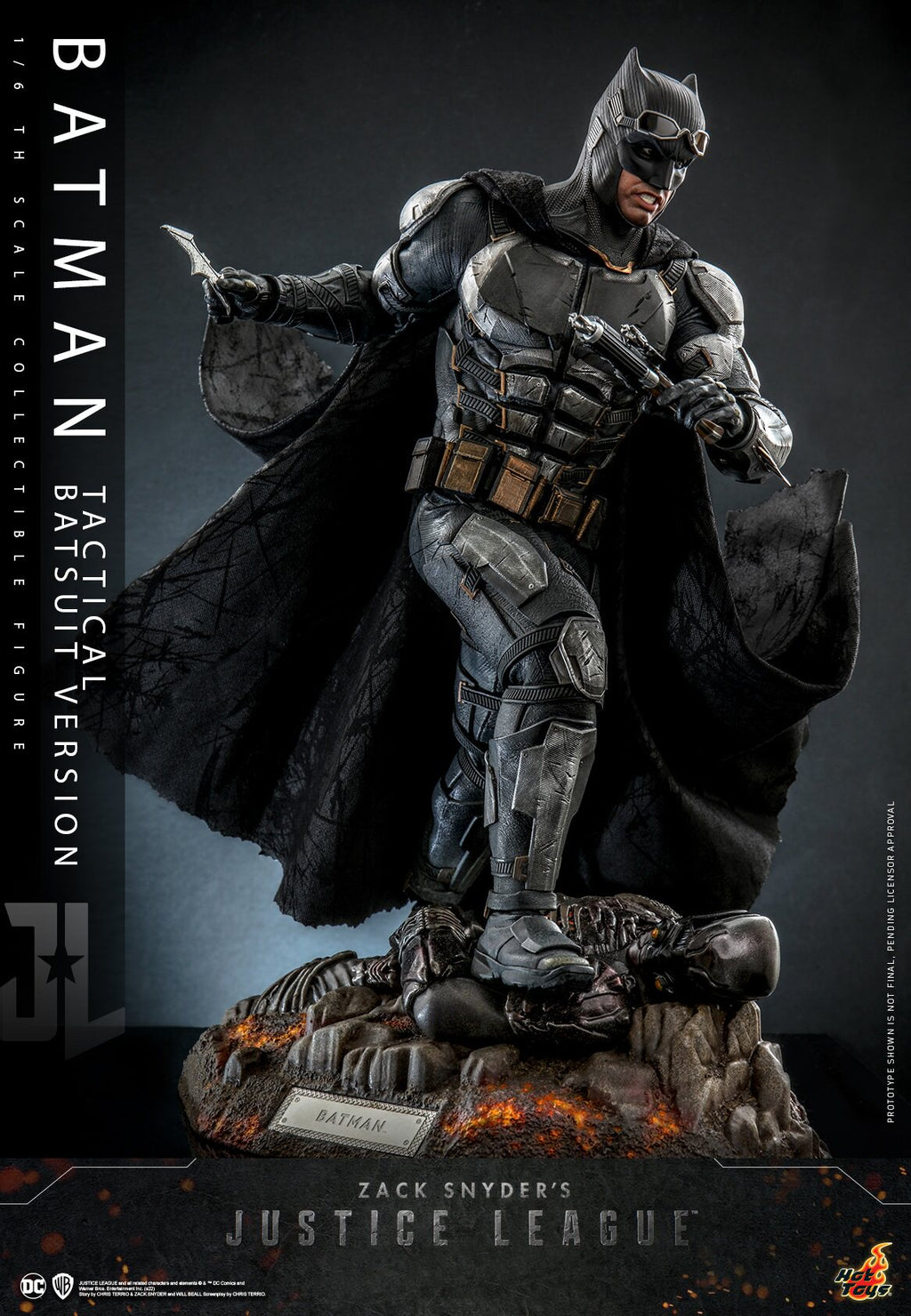 Pre-sales HOTTOYS HT 1/6 Justice League Batman Armored Figure TMS085