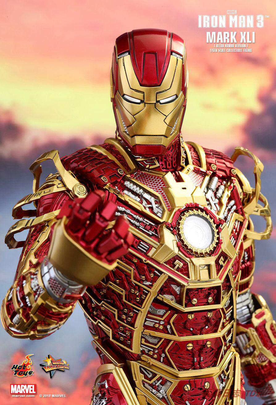 HT Hottoys Iron Man 3 MK41 Skeleton Red Gold Retro Armor Limited Christmas Color MMS412 action figures