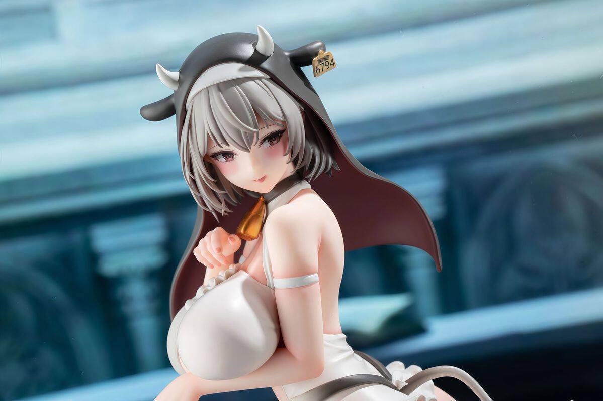 Cow Nun Ou Kou 27CM beautiful girl anime GKGK model