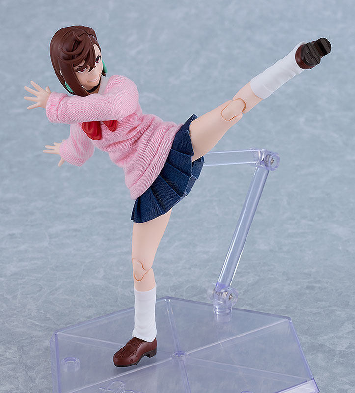 Max Factory figma 651: Dandadan — Momo Ayase (Articulated Action Figure)