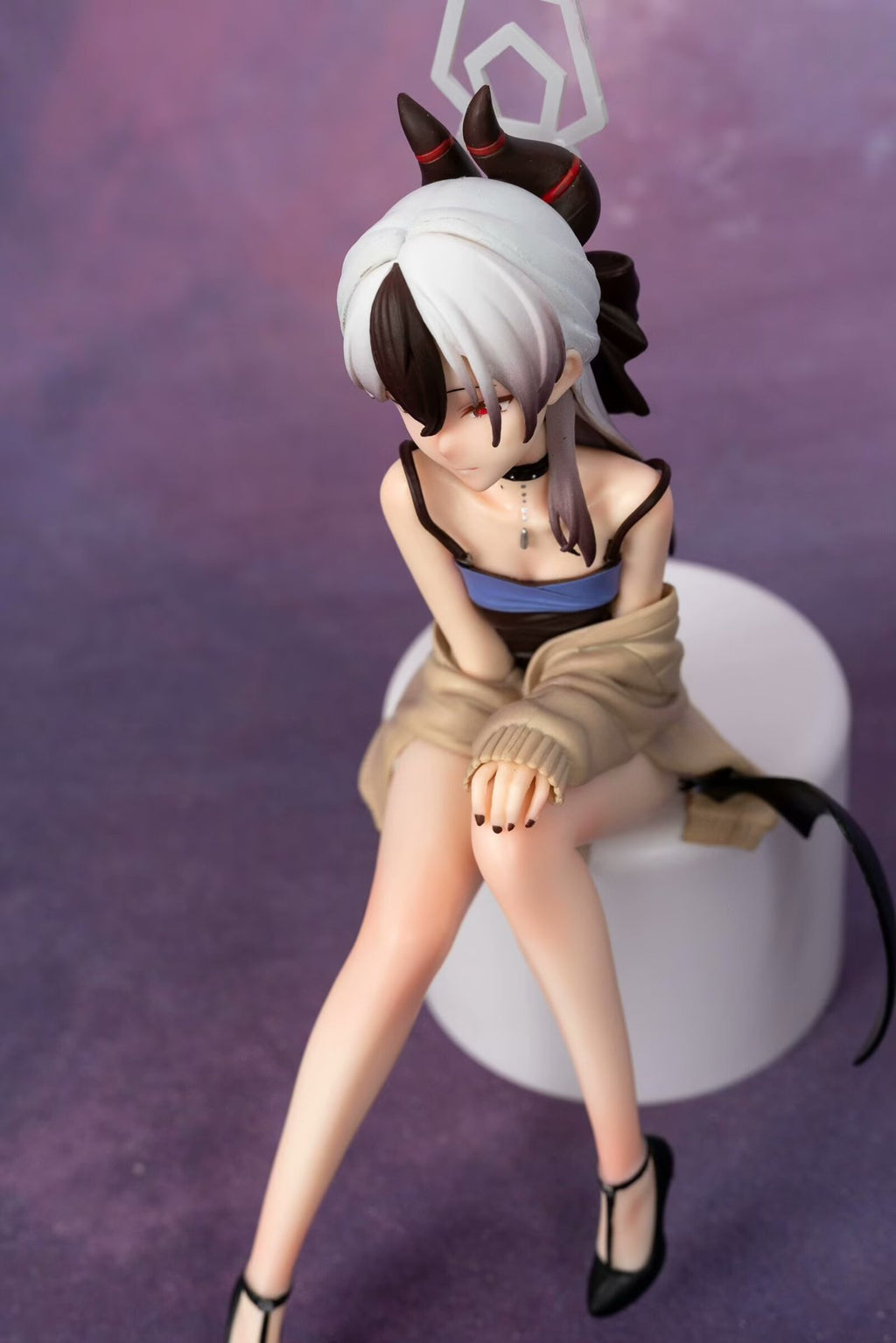 Kayoko Onikata — Evening Gown Version (Seated Pose) — Section Chief — Game Merchandise / Boxed Figure Collectible
