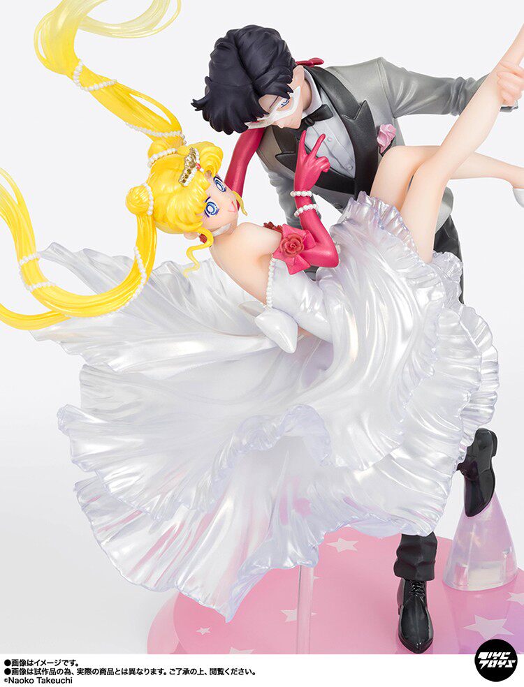 Bandai Figuarts ZERO (FZ) — Sailor Moon: Usagi Tsukino &amp; Tuxedo Mask Figuress