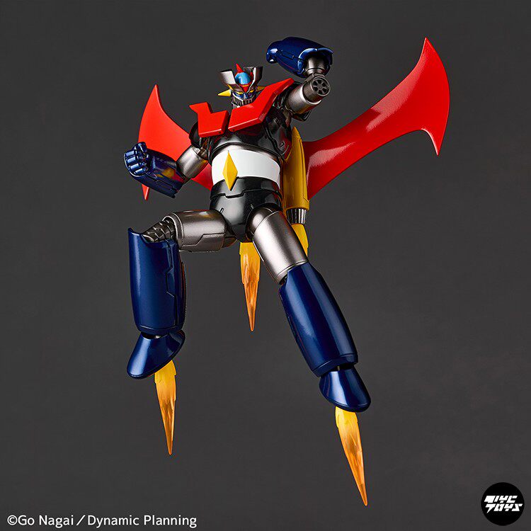 KAIYODO Revoltech Amazing Yamaguchi: Mazinger Z (Articulated Action Figure)